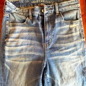 American Eagle Jeans: Curvy Super High Rise Jegging Crop